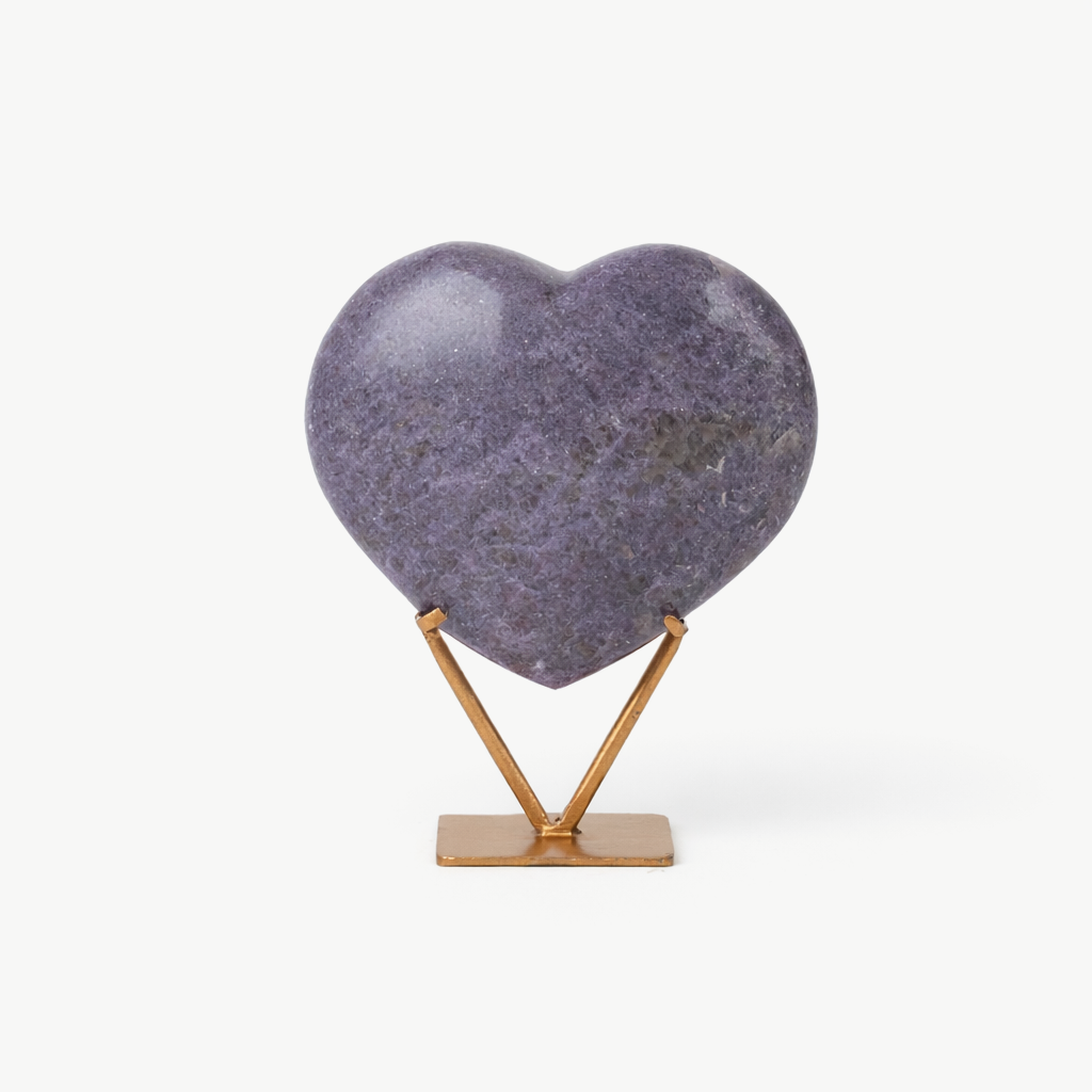 Amethyst Heart with stand